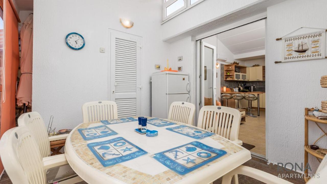 Rona Apartment Aurora Novaglia Esterno foto